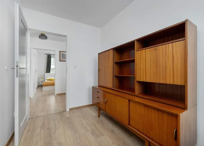 아파트 Large In Center On The Market With 3 Bedrooms And Balcony By Renters